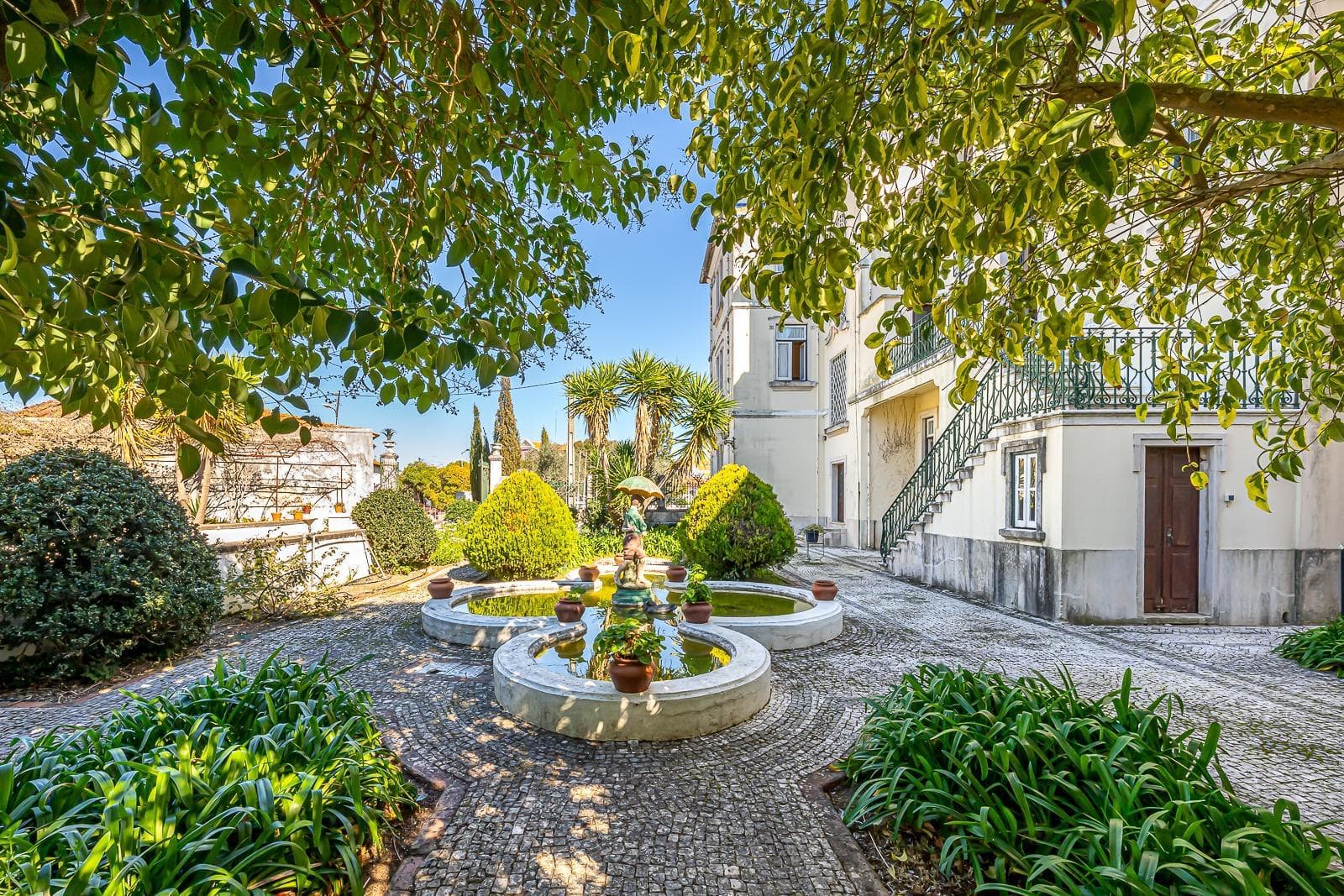 Moradia T11 de luxo à venda em Alcanena em Santarem, Alcanena