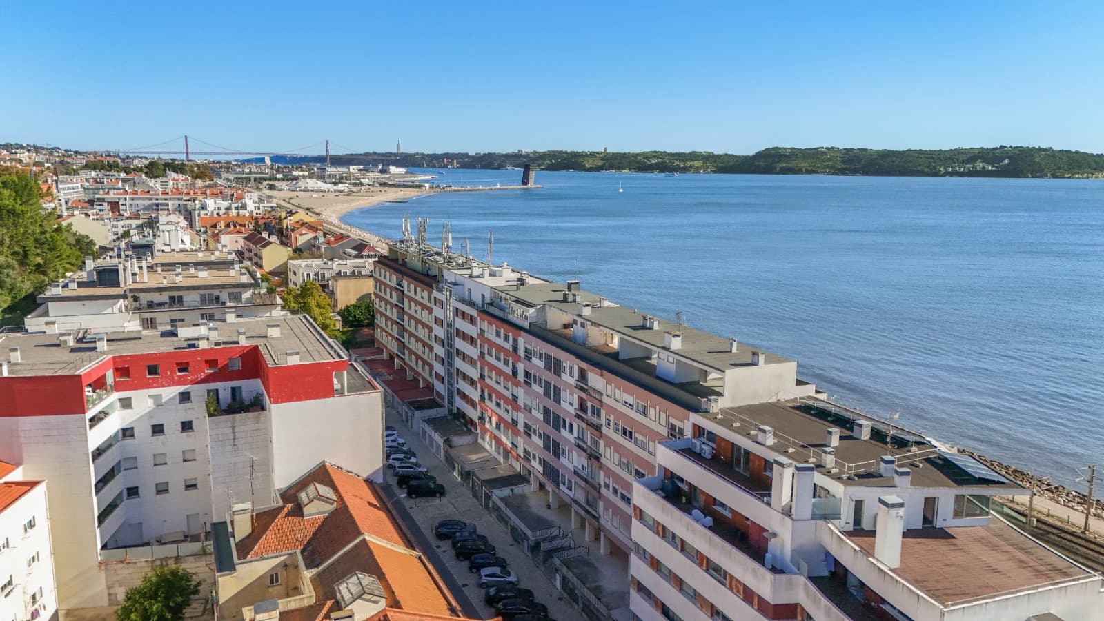 Apartamento T1 de luxo à venda em Oeiras em Alges, Oeiras
